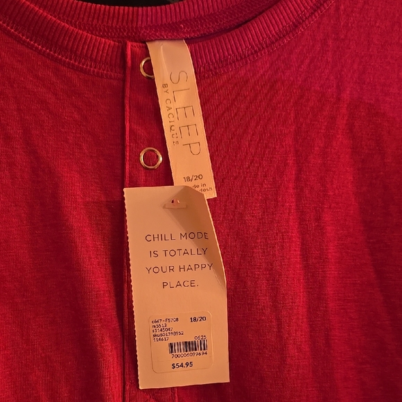 Cacique Red Sleep Set - Picture 2 of 5